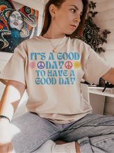 Load image into Gallery viewer, Good Day Tee