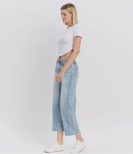 Load image into Gallery viewer, Kora Barrel Jeans