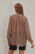 Load image into Gallery viewer, Lauren Printed Button Down Top