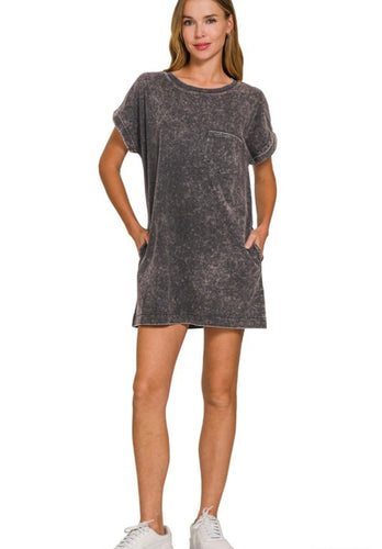Halle T-Shirt Dress