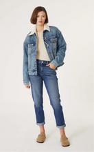 Load image into Gallery viewer, Sienna Tomboy Jeans