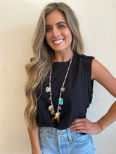 Load image into Gallery viewer, Bombshell Beaded Charm Necklace